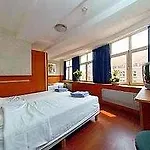Hotel Manofa 2*