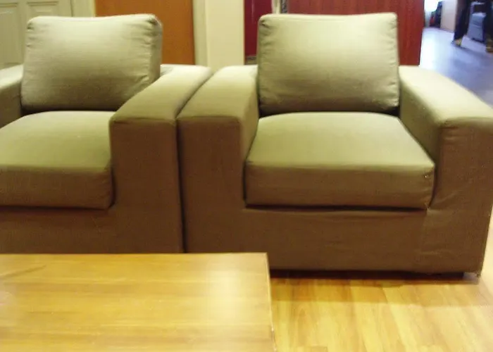 マノファ ホテル