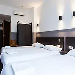 Ξενοδοχείο Manofa