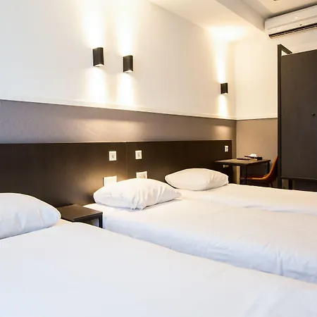 Hotel Manofa